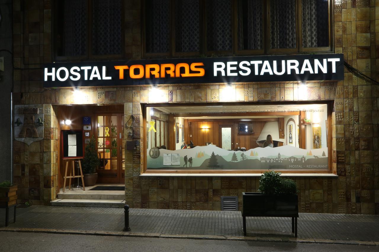 Hostal Torras Сант-Илари-Сакальм Экстерьер фото