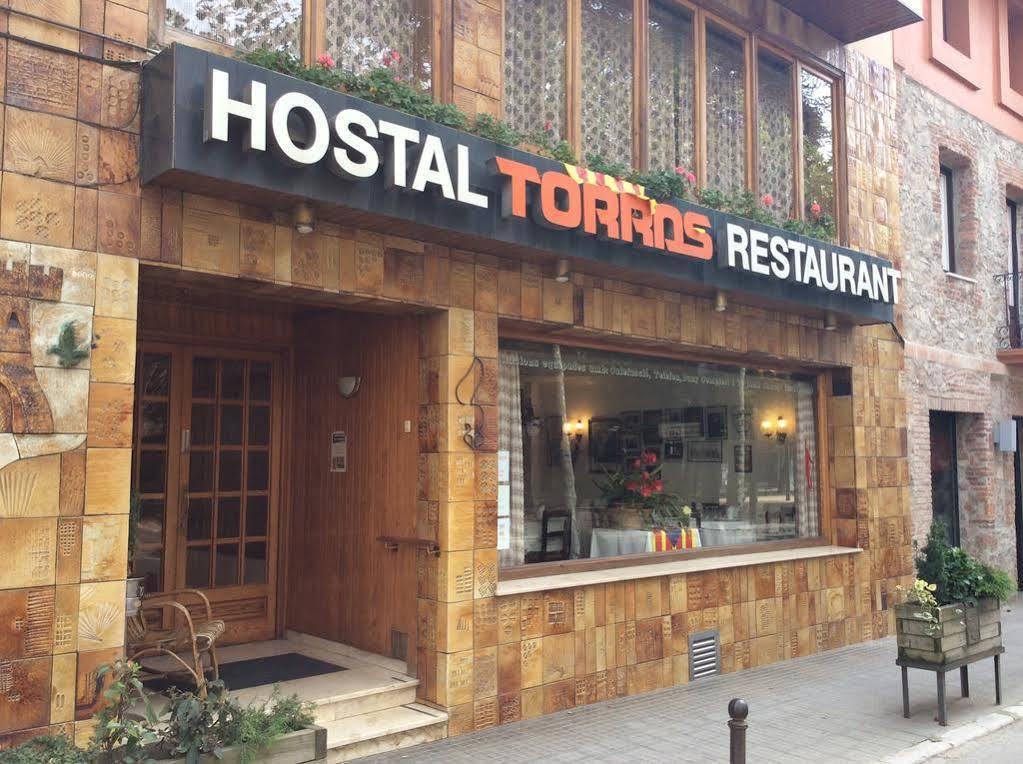 Hostal Torras Сант-Илари-Сакальм Экстерьер фото